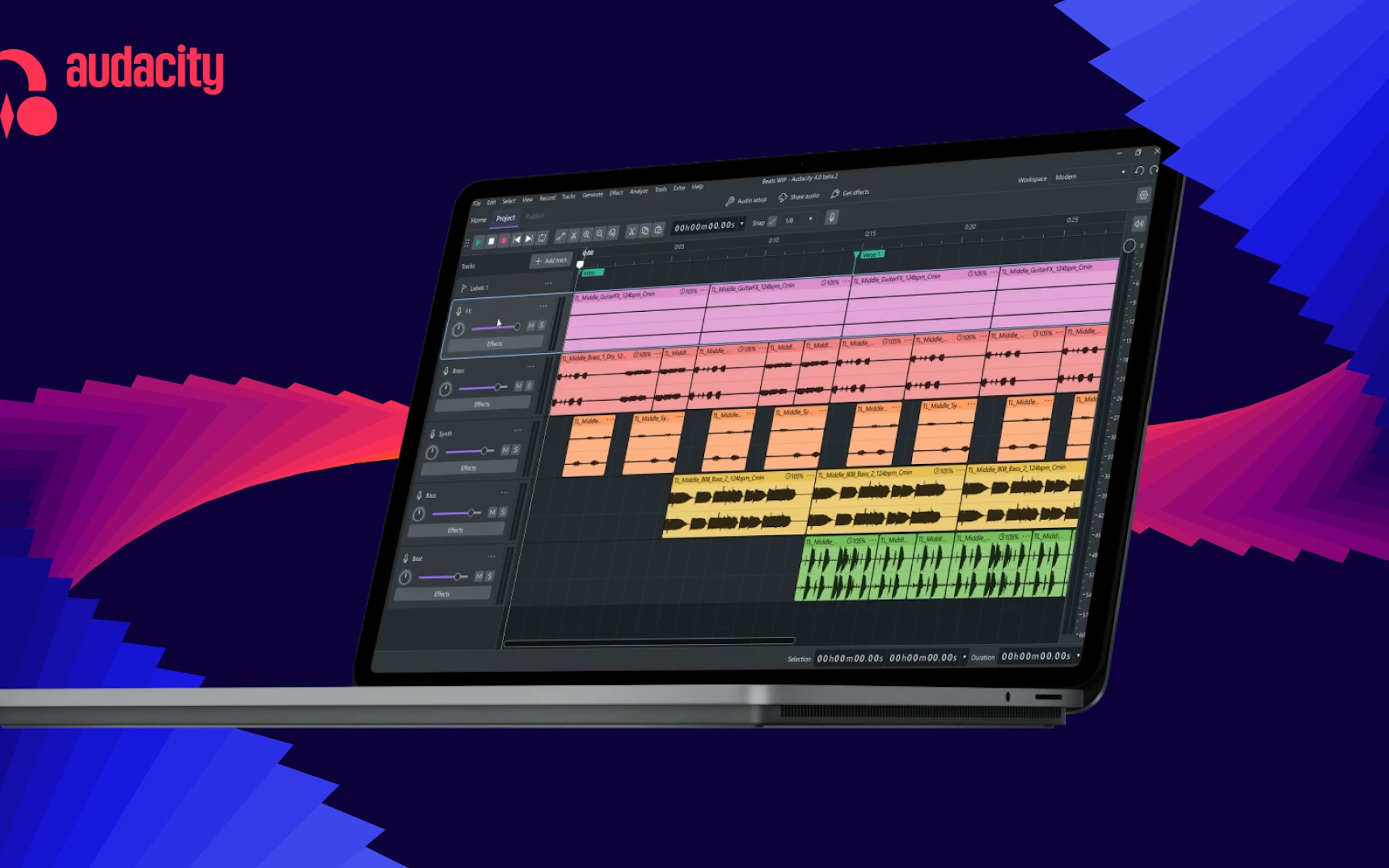 L’interface sombre d’Audacity 4 affichée sur un ordinateur portable, avec ses pistes et ses clips colorés