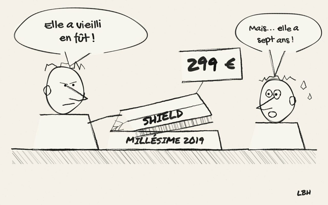 Dessin de presse : un vendeur présente une vieille Shield couverte de toiles d'araignée, étiquetée 299 €, à un client stupéfait